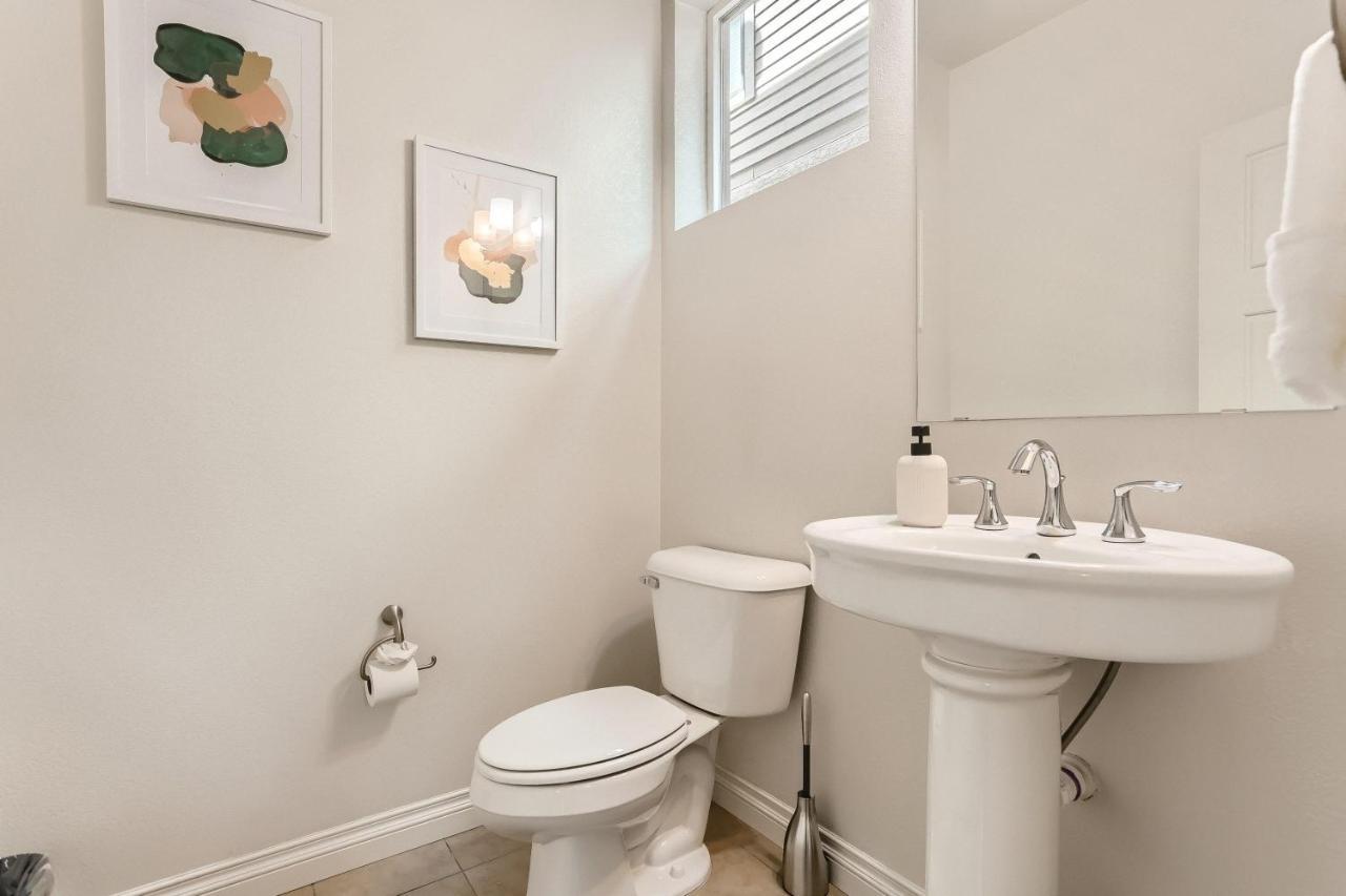 2226 N Washington St Holiday home Denver